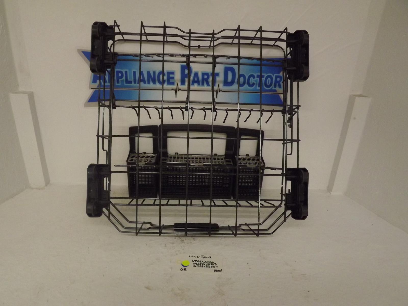 GE Dishwasher WD28X26106 WD28X22827 WD28X22867 Lower Rack Used GE Dishwasher WD28X26106 WD28X22827 WD28X22867 Lower Rack Used
